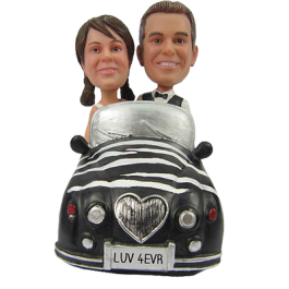 Couple in Car Bobbleheads