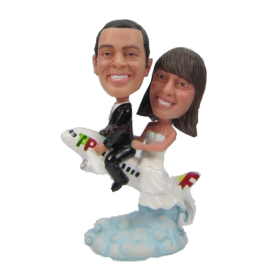 Couple on Plane Personalized Bobbleheads